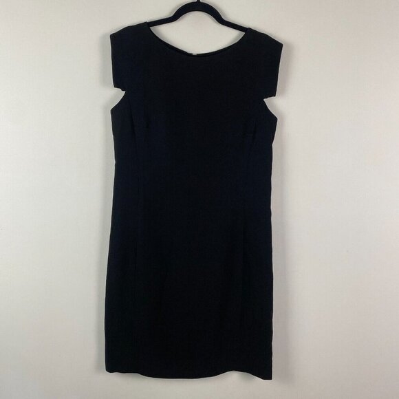 MM Lafleur Sarah Sheath Dress Size 12 Cap Sleeve Black Crepe - Picture 1 of 10